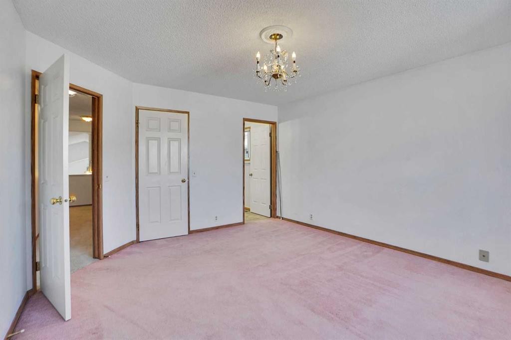90 Martinridge Crescent Ne, Calgary, AB - Indoor Photo Showing Other Room