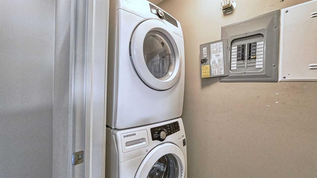 2201-155 Skyview Ranch Way Ne, Calgary, AB - Indoor Photo Showing Laundry Room