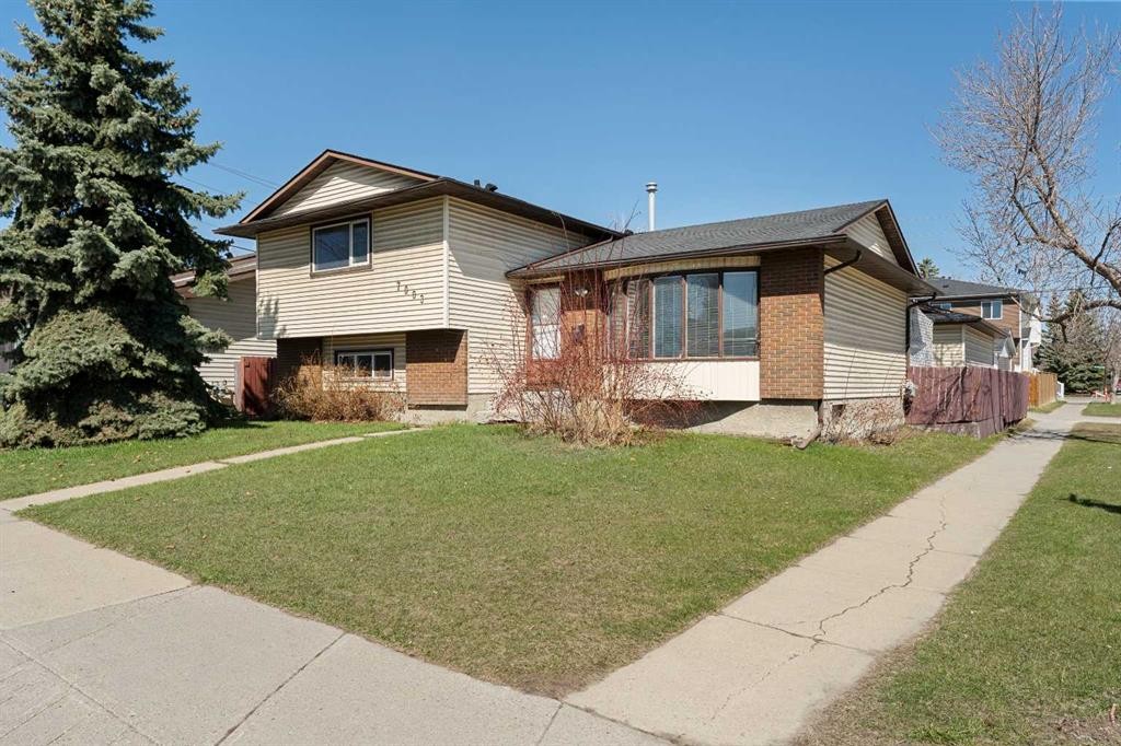 7003 Temple Drive Ne, Calgary, AB - Outdoor