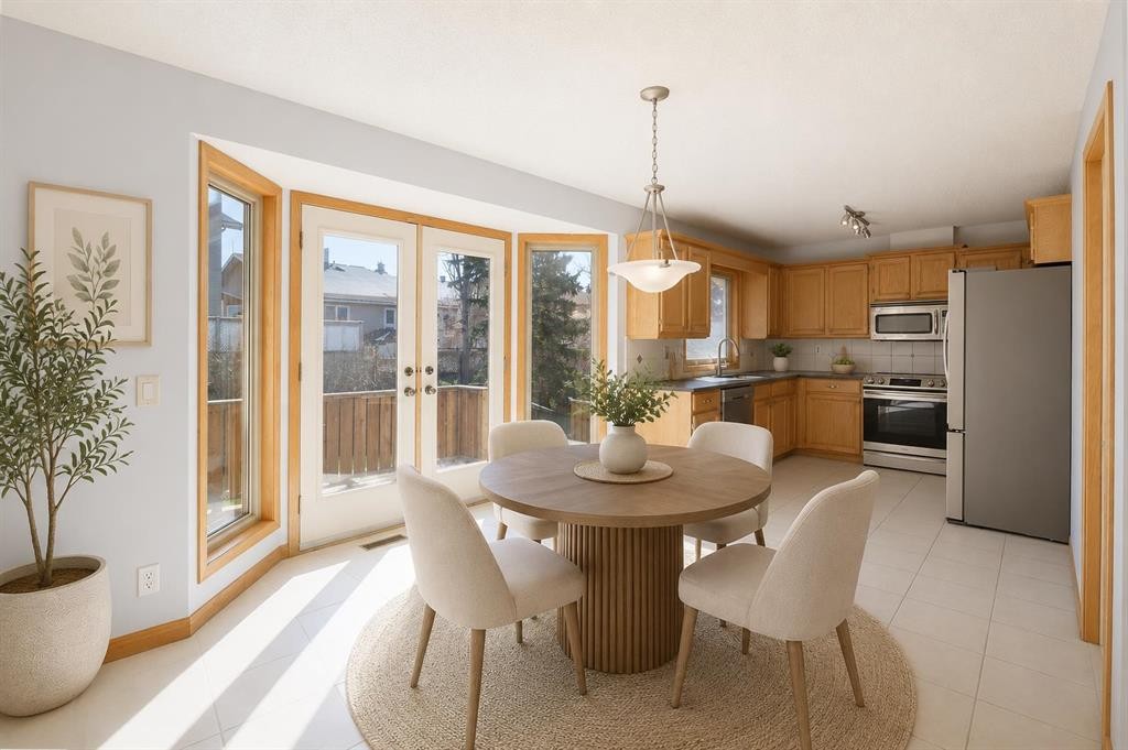 48 Ranchridge Drive Nw, Calgary, AB - Indoor Photo Showing Dining Room