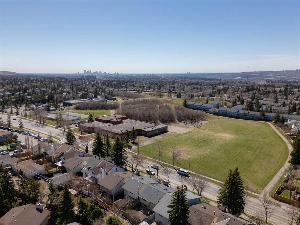 48 Ranchridge Drive Nw, Calgary, AB - Outdoor With View