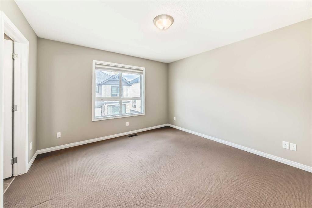 78 Kincora Heath Nw, Calgary, AB - Indoor Photo Showing Other Room