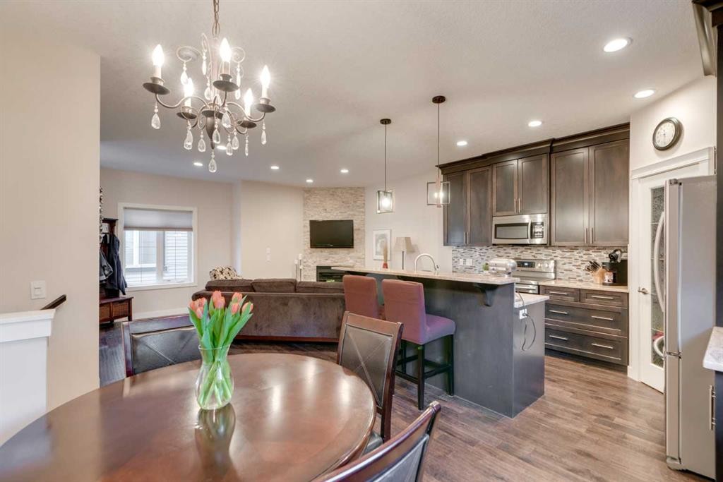 2-309 15 Avenue Ne, Calgary, AB - Indoor