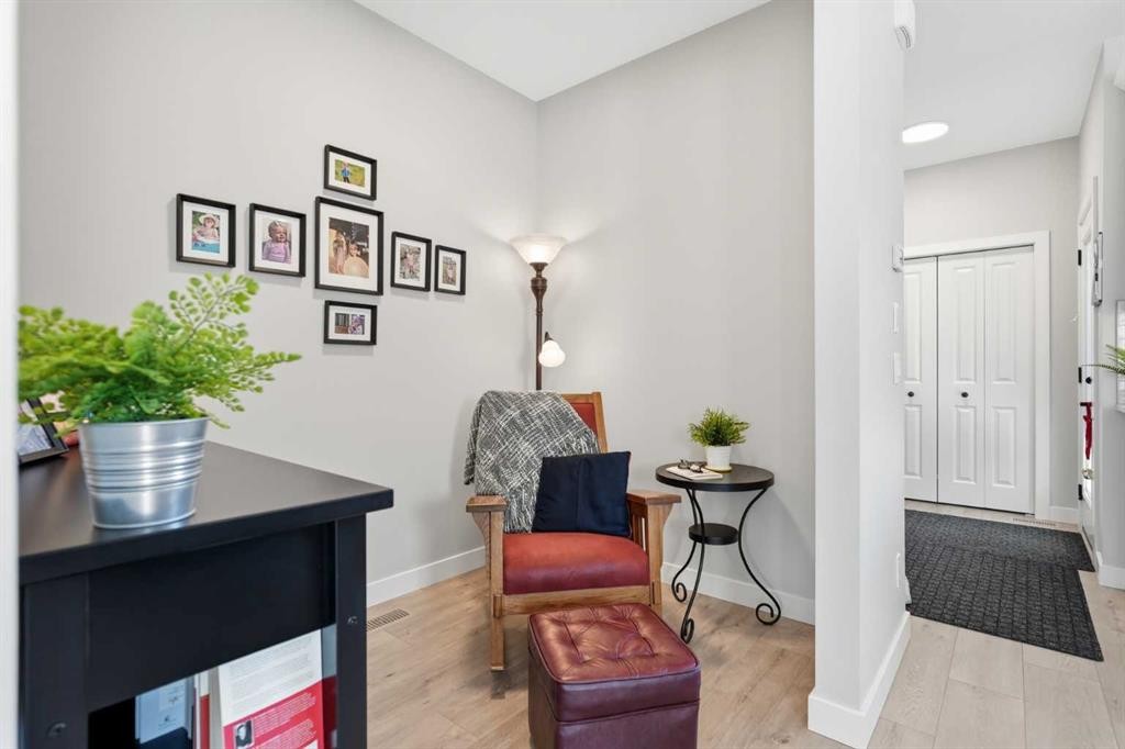 120 Treeline Manor Sw, Calgary, AB - Indoor Photo Showing Other Room