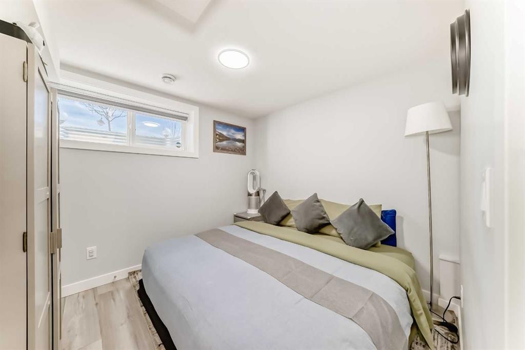 1140 Legacy Circle Se, Calgary, AB - Indoor Photo Showing Bedroom