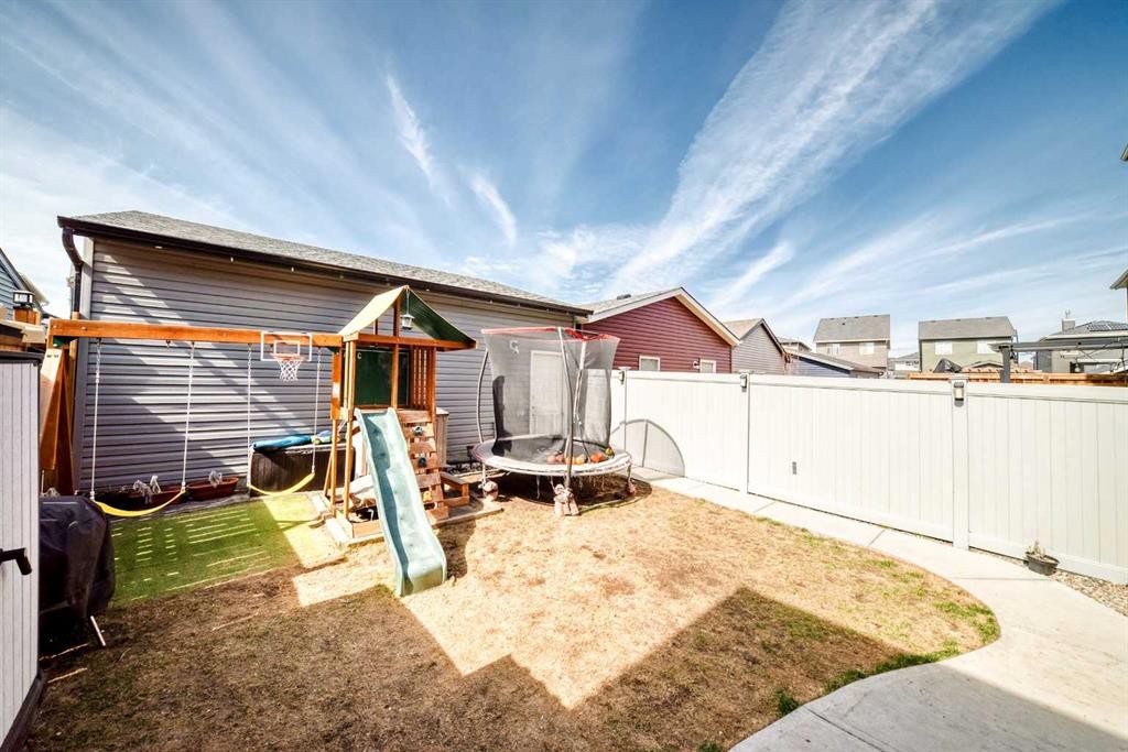 1140 Legacy Circle Se, Calgary, AB - Outdoor