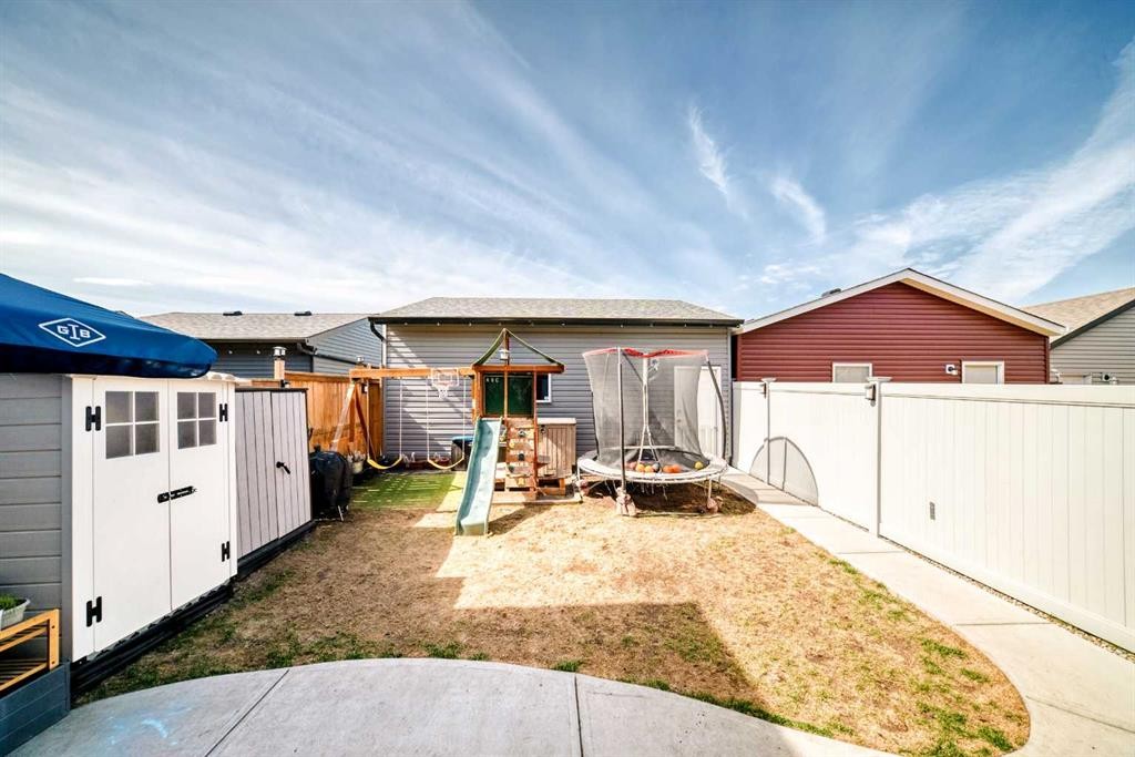 1140 Legacy Circle Se, Calgary, AB - Outdoor