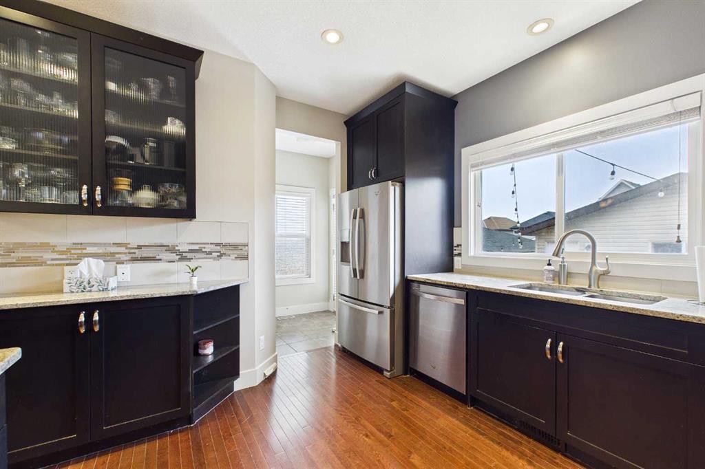 51 Nolanfield Terrace Nw, Calgary, AB - Indoor Photo Showing Kitchen With Double Sink