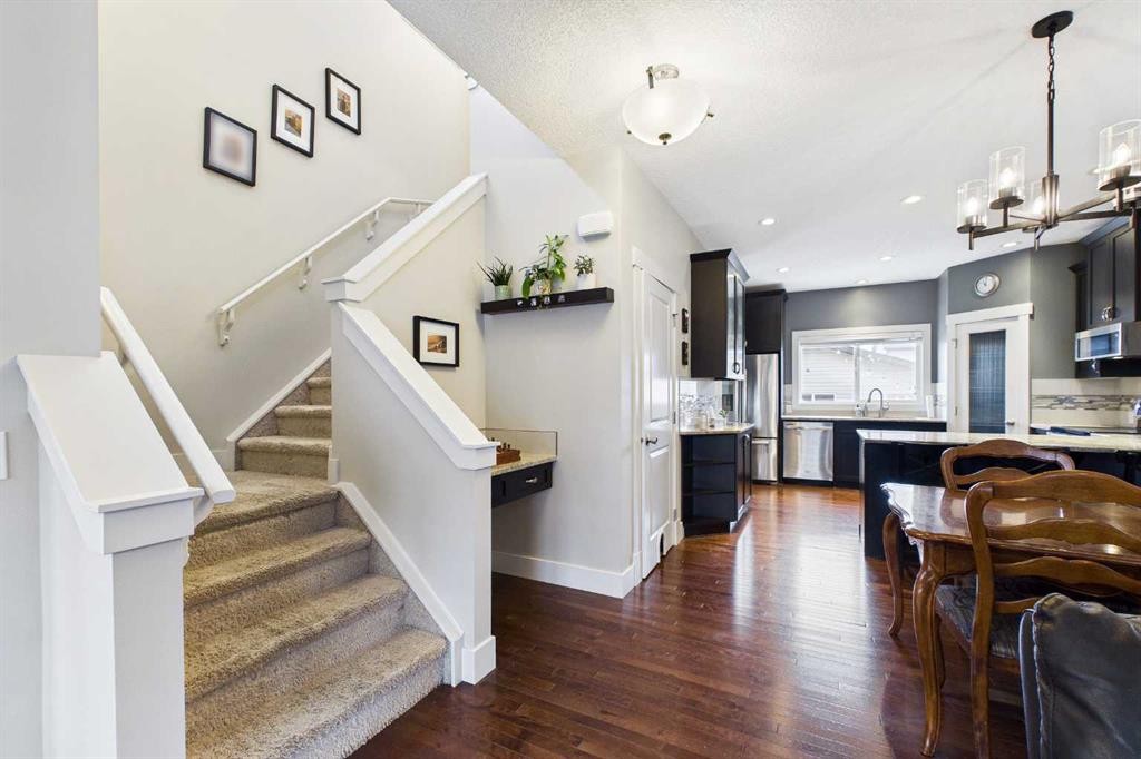 51 Nolanfield Terrace Nw, Calgary, AB - Indoor