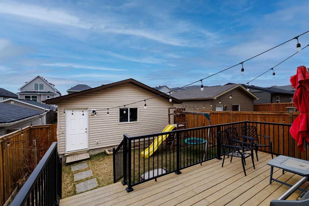 51 Nolanfield Terrace Nw, Calgary, AB - Outdoor With Exterior