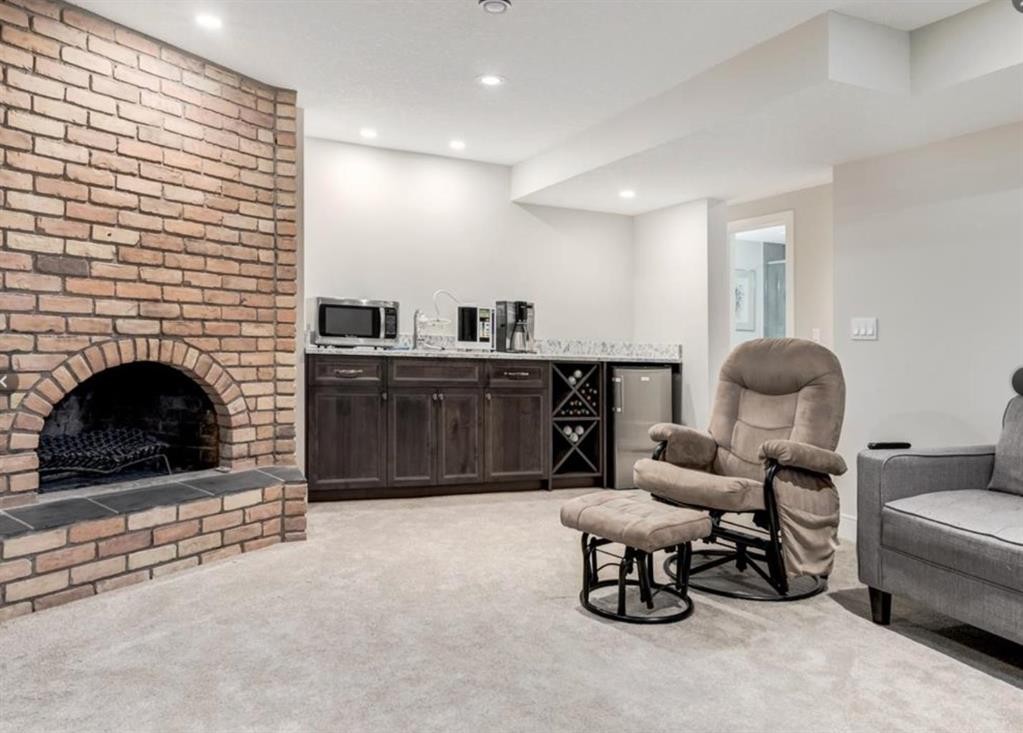 2940 Blakiston Drive Nw, Calgary, AB - Indoor With Fireplace