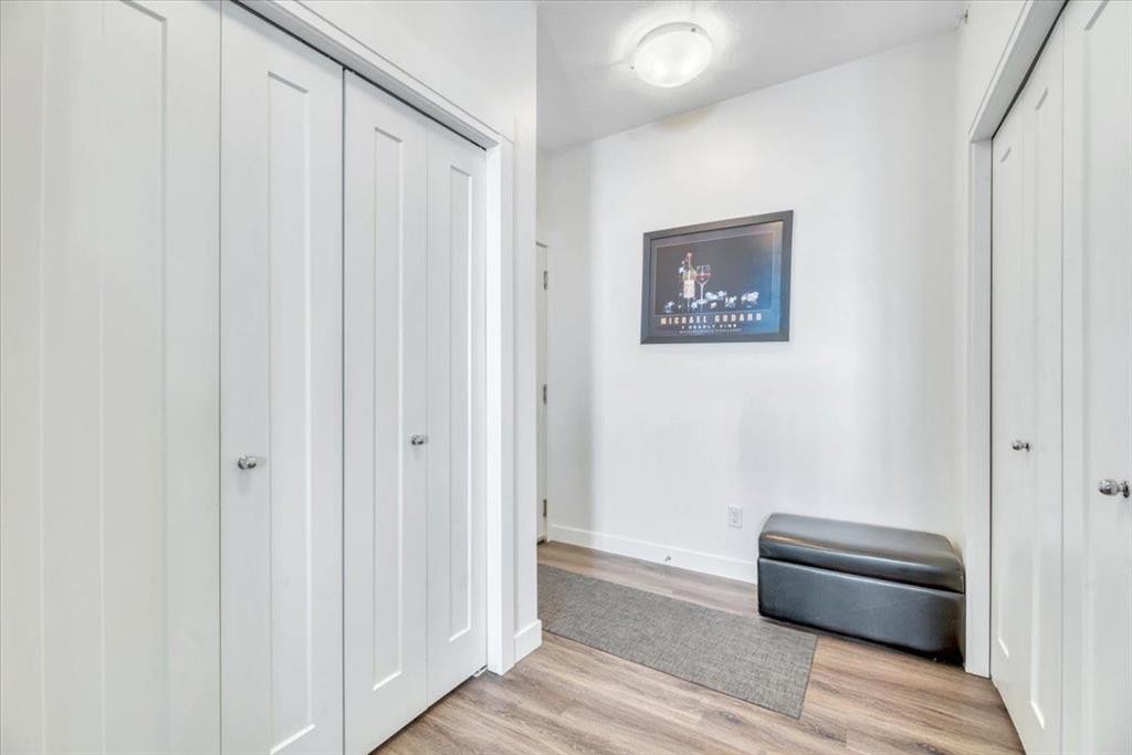 408-35 Walgrove Walk Se, Calgary, AB - Indoor Photo Showing Other Room
