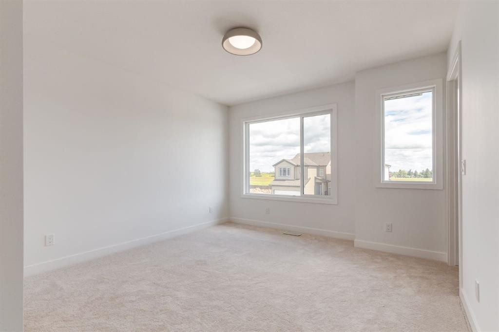 235 Sora Boulevard Se, Calgary, AB - Indoor Photo Showing Other Room