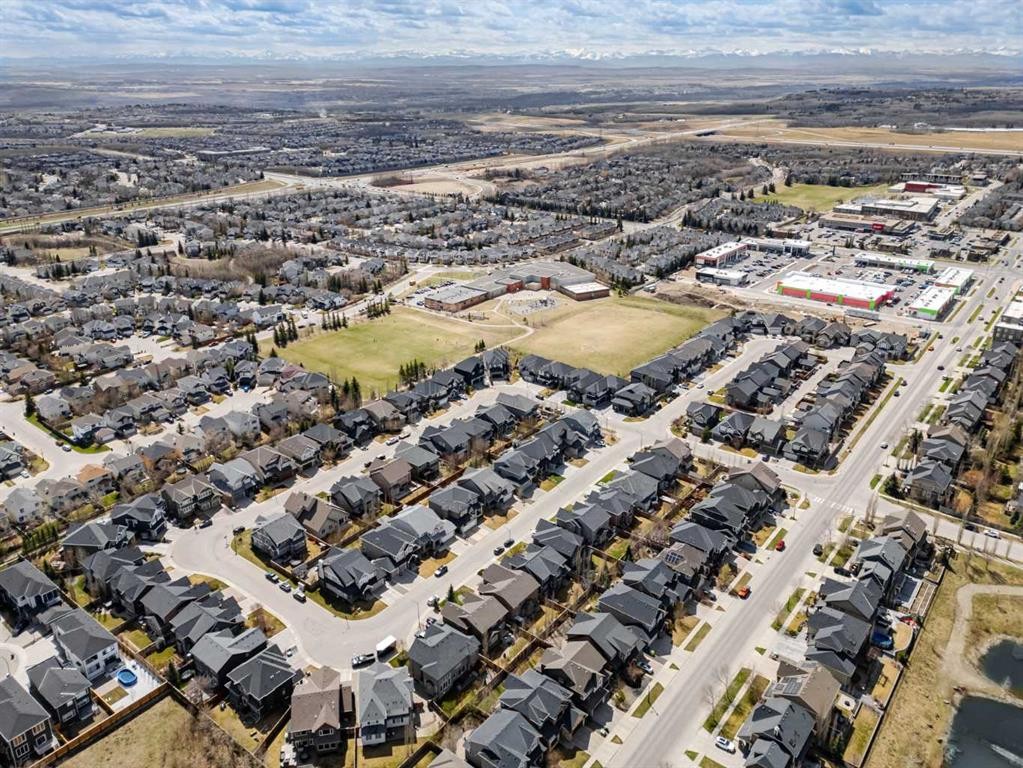 25 Westland Crescent Sw, Calgary, AB - Outdoor With View