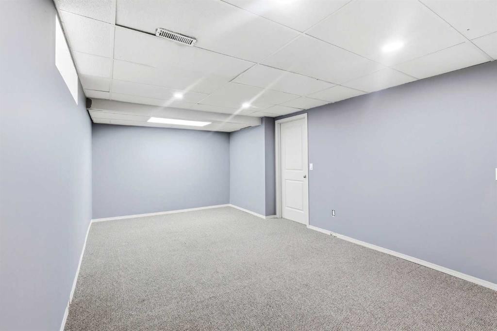 212 Harvest Wood Way Ne, Calgary, AB - Indoor Photo Showing Basement