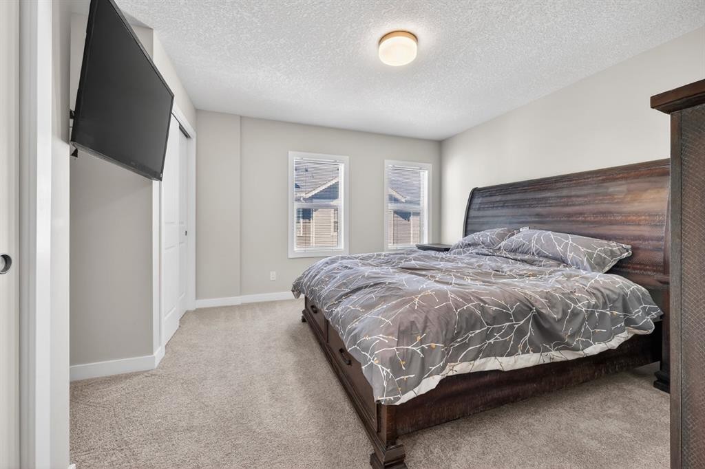 355 Silverado Common Sw, Calgary, AB - Indoor Photo Showing Bedroom