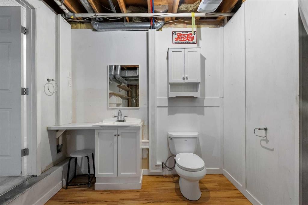 164 Sun Valley Drive Se, Calgary, AB - Indoor Photo Showing Basement