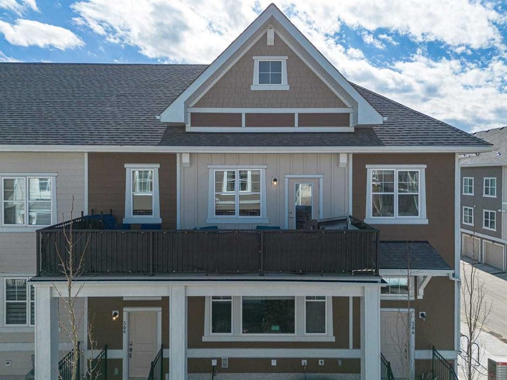 306 Cranbrook Walk Se, Calgary, AB - Outdoor With Facade