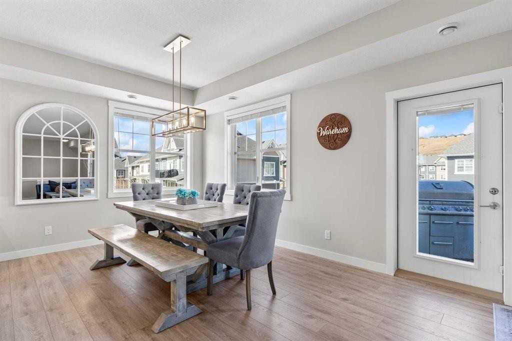306 Cranbrook Walk Se, Calgary, AB - Indoor Photo Showing Dining Room