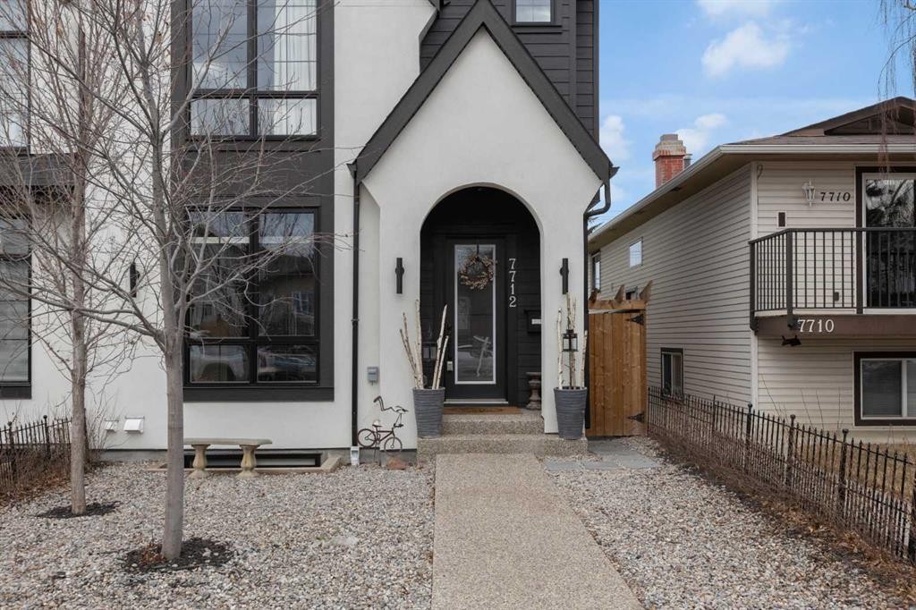 7712 36 Avenue Nw, Calgary, AB - Outdoor