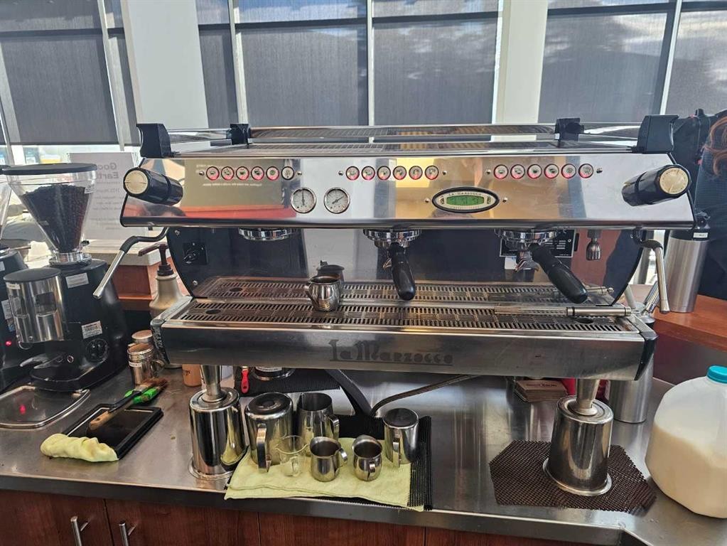 856 Campus Place Nw, Calgary, AB