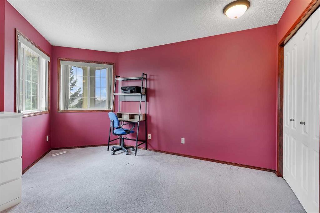 47 Carmel Close Ne, Calgary, AB - Indoor