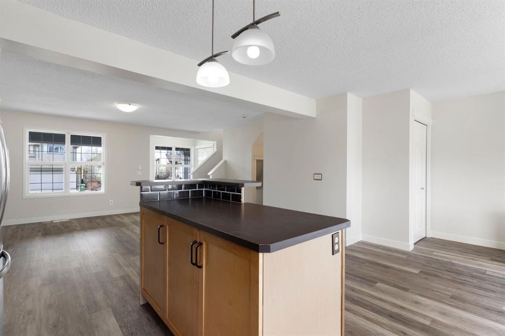 202 Sunset Heights, Cochrane, AB - Indoor