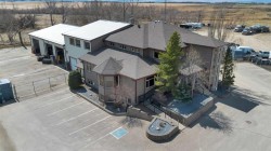 114 & 118 Canal Garden Strathmore, AB T1P 1Y4