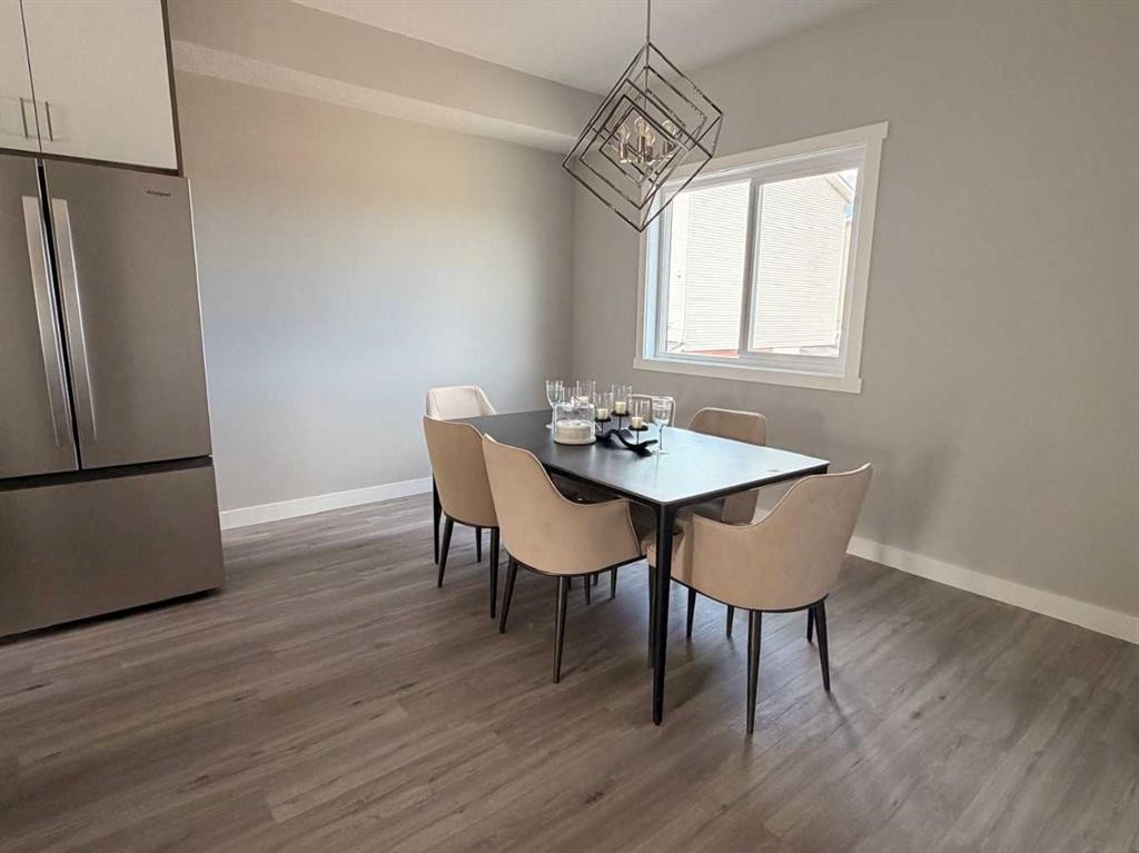 30 Red Sky Manor Ne, Calgary, AB - Indoor Photo Showing Dining Room