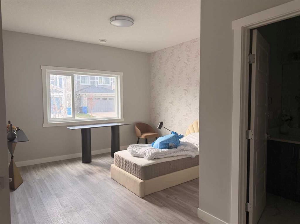 30 Red Sky Manor Ne, Calgary, AB - Indoor Photo Showing Bedroom