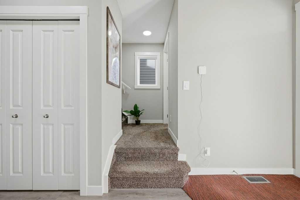 75 Howse Crescent Ne, Calgary, AB - Indoor Photo Showing Other Room
