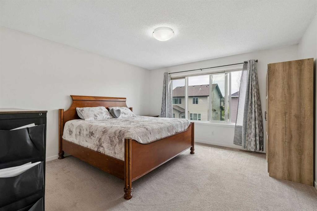 2134 Brightoncrest Common Se, Calgary, AB - Indoor Photo Showing Bedroom