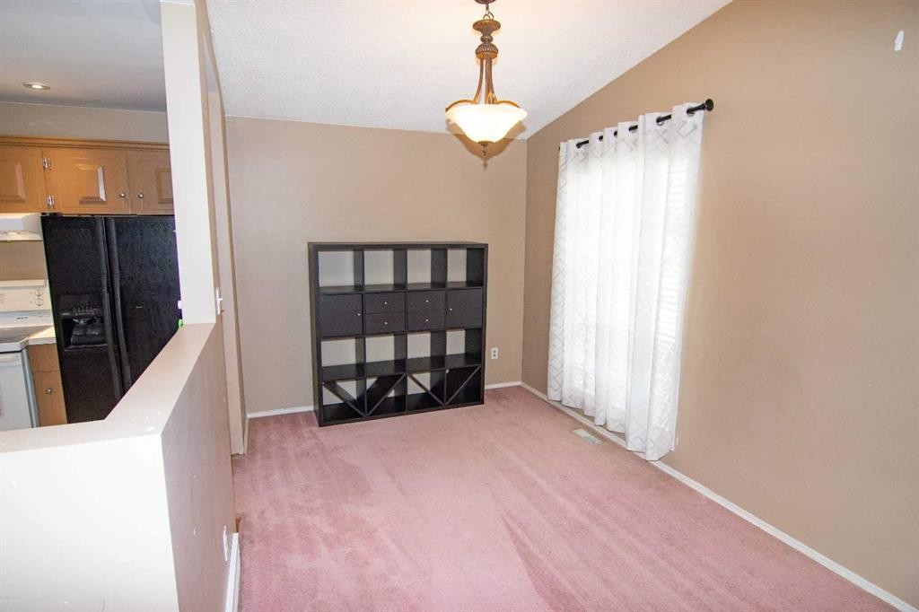2716 Cedar Ridge Drive Sw, Calgary, AB - Indoor