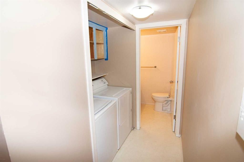2716 Cedar Ridge Drive Sw, Calgary, AB - Indoor Photo Showing Laundry Room