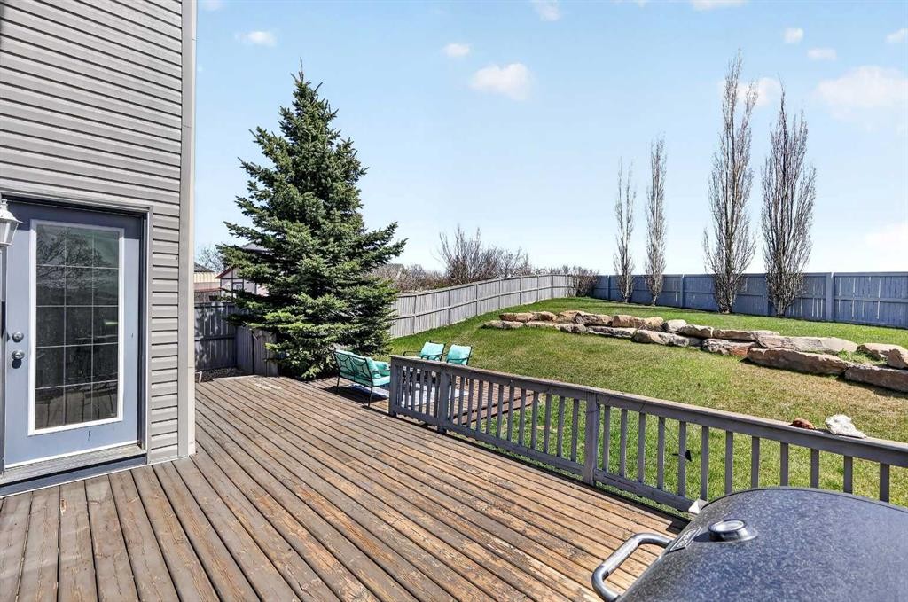99 Evansmeade Crescent Nw, Calgary, AB - Outdoor With Deck Patio Veranda