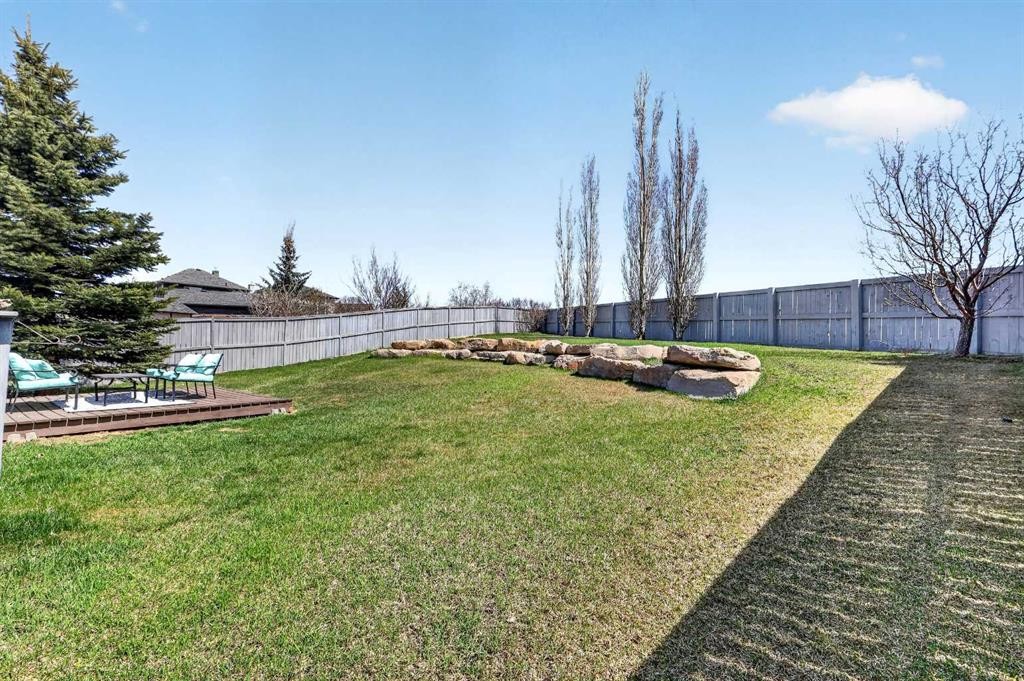 99 Evansmeade Crescent Nw, Calgary, AB - Outdoor