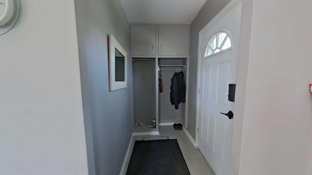 309 52 Avenue West, Claresholm, AB - Indoor