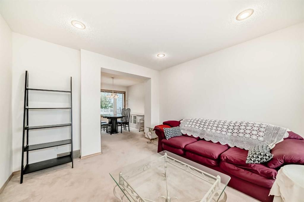 83 Hawkmount Green Nw, Calgary, AB - Indoor
