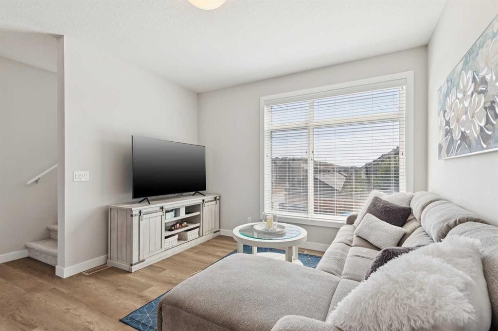71 Sage Meadows Circle Nw, Calgary, AB - Indoor Photo Showing Living Room