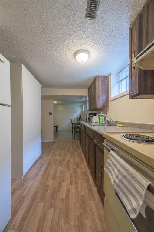 202 15 Avenue Ne, Calgary, AB