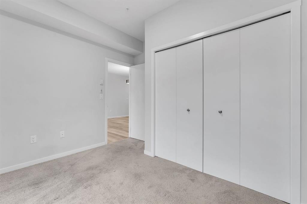 3201-220 Seton Grove Se, Calgary, AB - Indoor Photo Showing Other Room