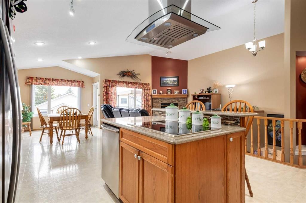 24 Sunmeadows Court Se, Calgary, AB - Indoor