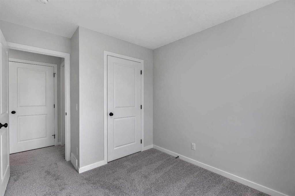 237 Heirloom Way Se, Calgary, AB - Indoor Photo Showing Other Room