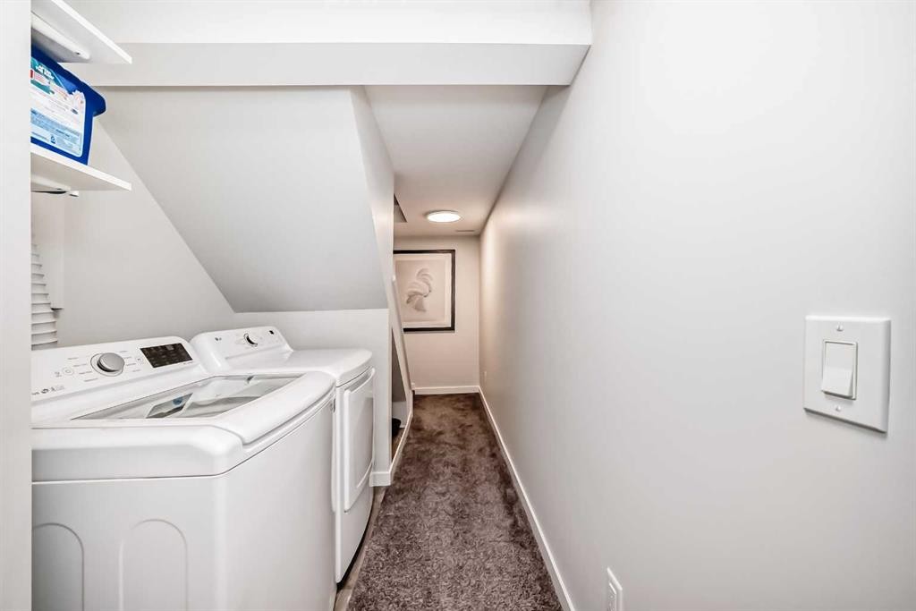 103 Everstone Place Sw, Calgary, AB - Indoor Photo Showing Laundry Room
