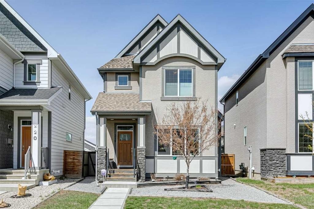 216 Mahogany Grove Se, Calgary, AB - Outdoor With Facade