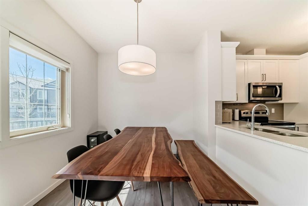 139 Legacy Point Se, Calgary, AB - Indoor