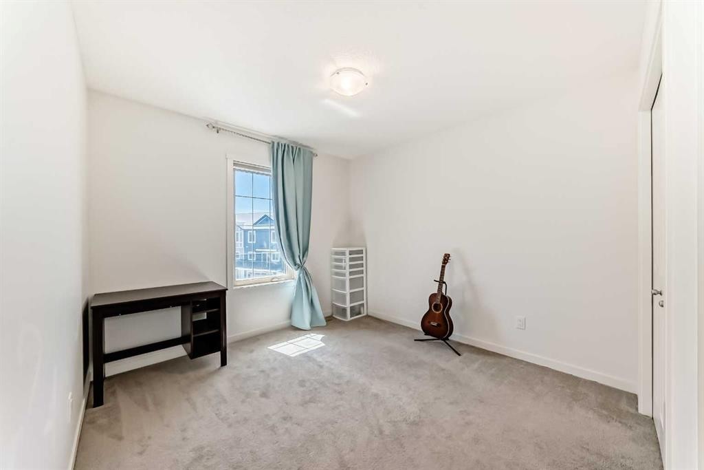 139 Legacy Point Se, Calgary, AB - Indoor Photo Showing Other Room