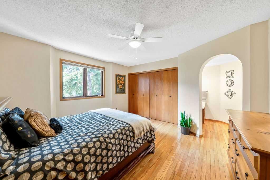 5019 Norris Road Nw, Calgary, AB - Indoor Photo Showing Bedroom