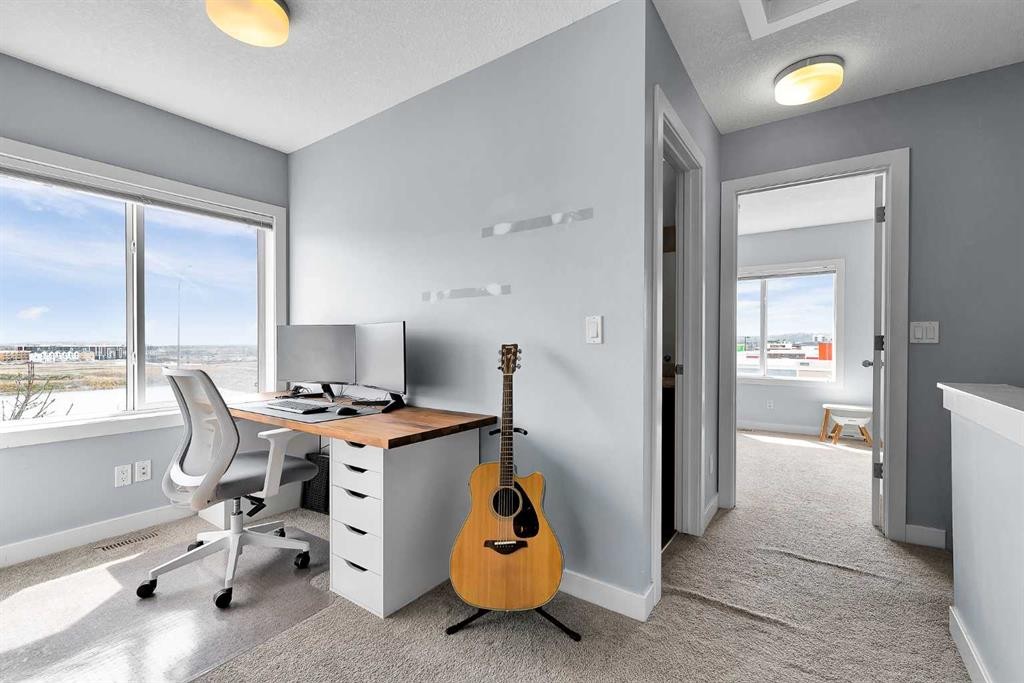 359 Silverado Common Sw, Calgary, AB - Indoor Photo Showing Office