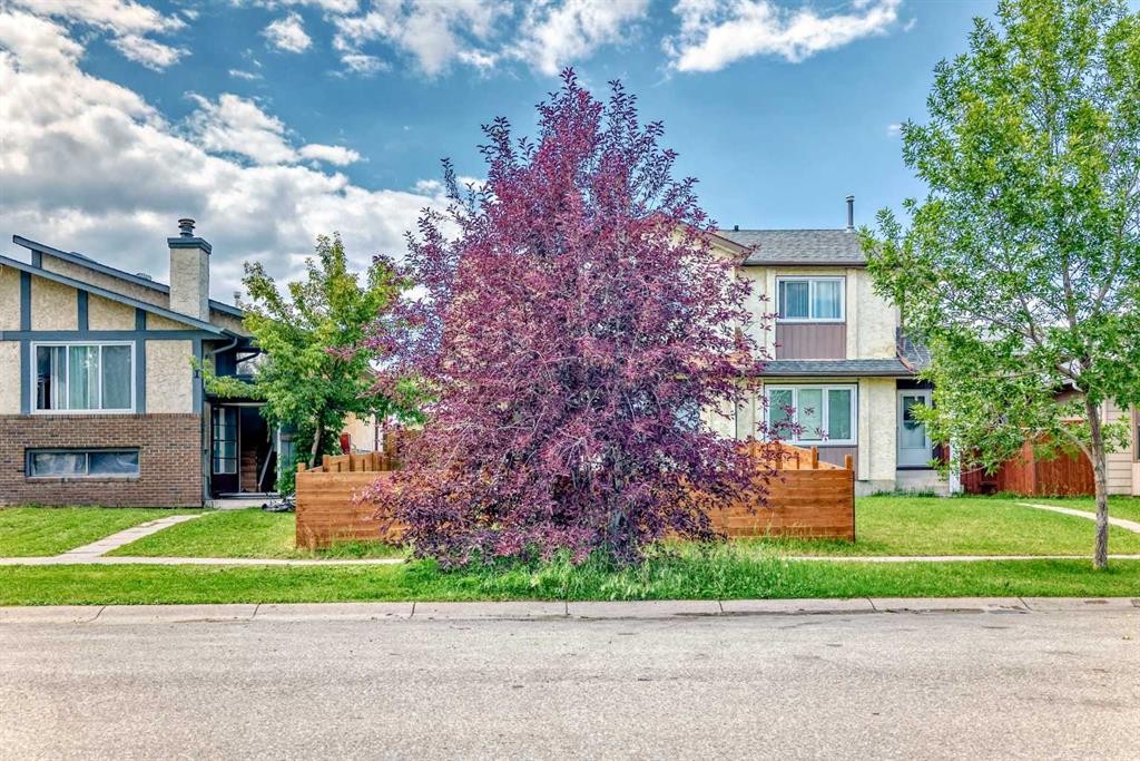 4821 60 Street Ne, Calgary, AB - Outdoor